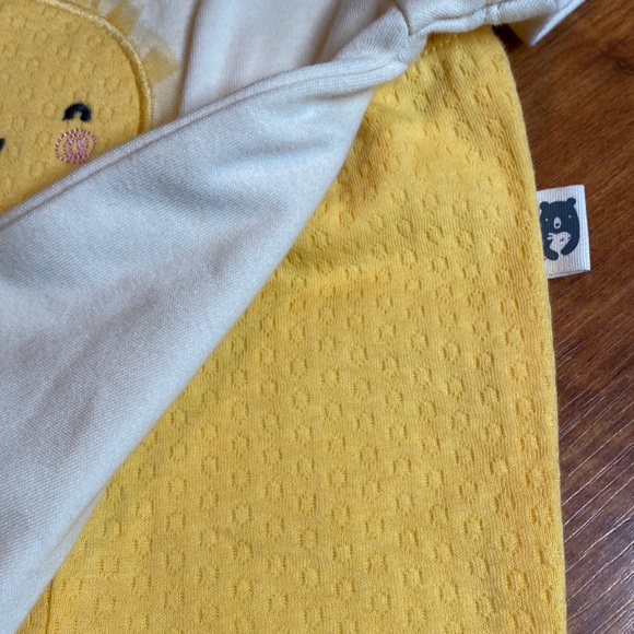 2 piece set 6-9mos. NWT! Onsie with pants, organic cotton - Picture 12 of 16